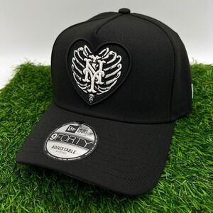 New Era New York Mets Black Skeletal Heart Exclusive 9Forty A Frame Snapback Hat
